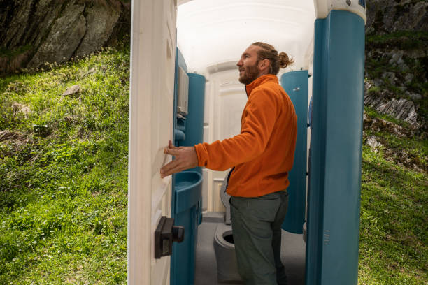 Best Affordable porta potty rental  in Southport, IN